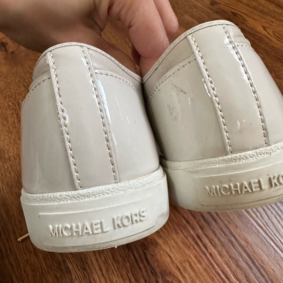 Michael Kors Sneakers - Picture 4 of 9